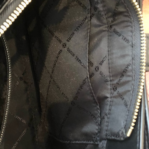 Michael Kors Gabby small satchel - Picture 7 of 7